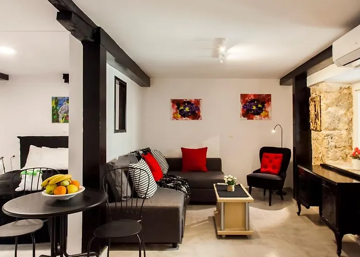 Apartment Lefkayo *